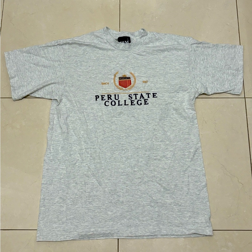 Peru State College Vintage 90s Embroidered Graphic T-Shirt